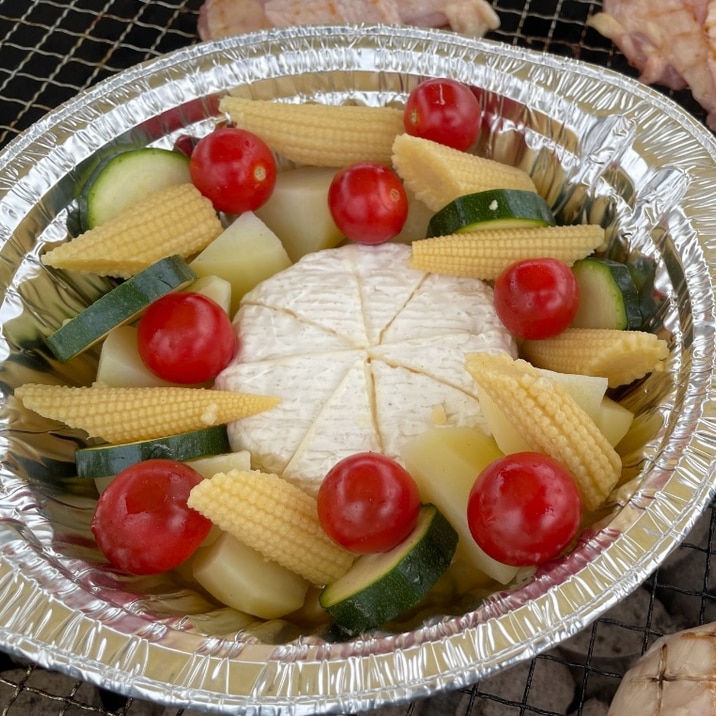 見栄えも食べ応えも抜群！キャンプ飯アヒージョ